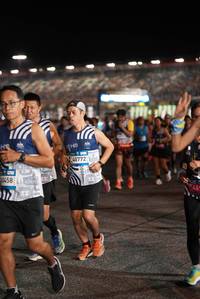 BIB: 40458, 40772
                            <button type="button" onclick="openModal(23014278)" class="btn btn-primary btn-sm float-right btn-popup" data-toggle="modal" data-target=".modal-high-quality">
                        <i class="fas fa-shopping-cart"></i> Add to Cart
                    </button>
                                            <button type="button" onclick="isThisMe(23014278, true)" class="btn btn-success btn-sm float-right btn-popup btn-isme hidden" data-toggle="tooltip" data-placement="bottom" title="นี่คือรูปของคุณใช่ไหม คลิกที่นี่เพื่อเอาเข้าอัลบั้ม">
                        <i class="fas fa-plus"></i> Add to album
                    </button>
                    <button type="button" onclick="isThisMe(23014278, false)" class="btn btn-warning btn-sm float-right btn-popup btn-isnotme hidden">
                        <i class="fas fa-ban"></i> Remove from album
                    </button>